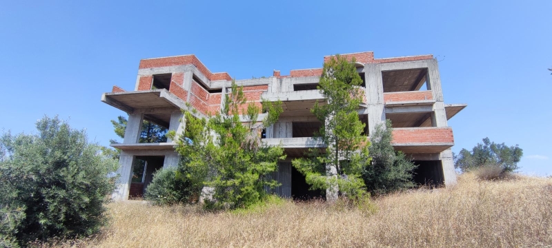 property-img